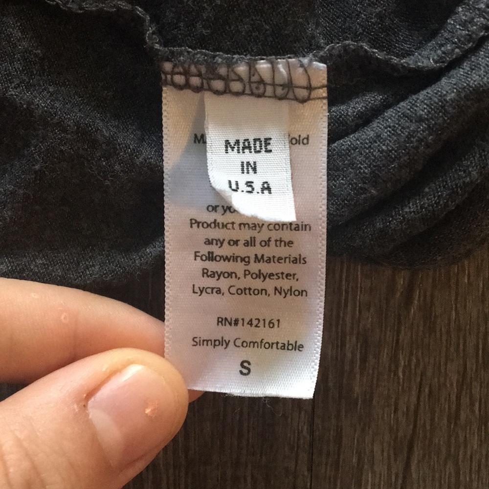 Used Lularoe Randy Tee - Picture 2 of 2